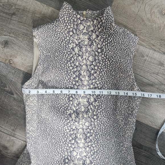 Akris Asymmetrical Wool Silk Sophisticated and Architectural Dress Size:6 Luxury - Picture 8 of 9